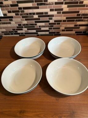 White Ceramic Cereal Bowls with Green Rim - Apple Set of 4